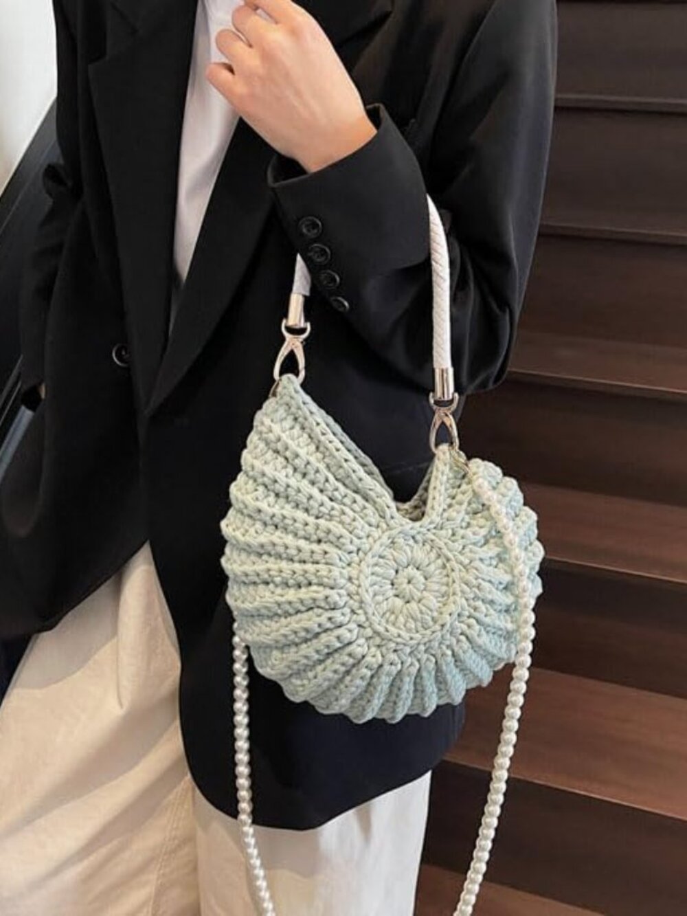 Handmade Crochet Tote Bag Seashell Purse for Women Boho Shell Handbag Crossbody - Picture 5 of 7